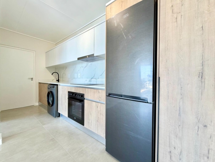 To Let 1 Bedroom Property for Rent in Richwood Western Cape